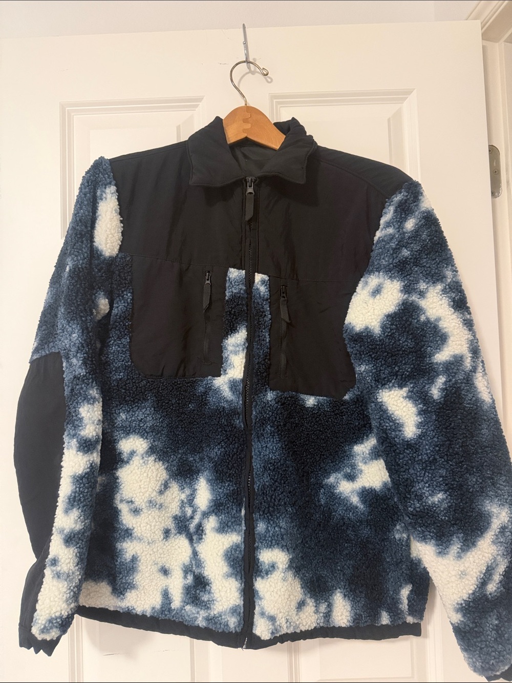 H&M Navy and White Tie Dye Fleece Jacket size Small